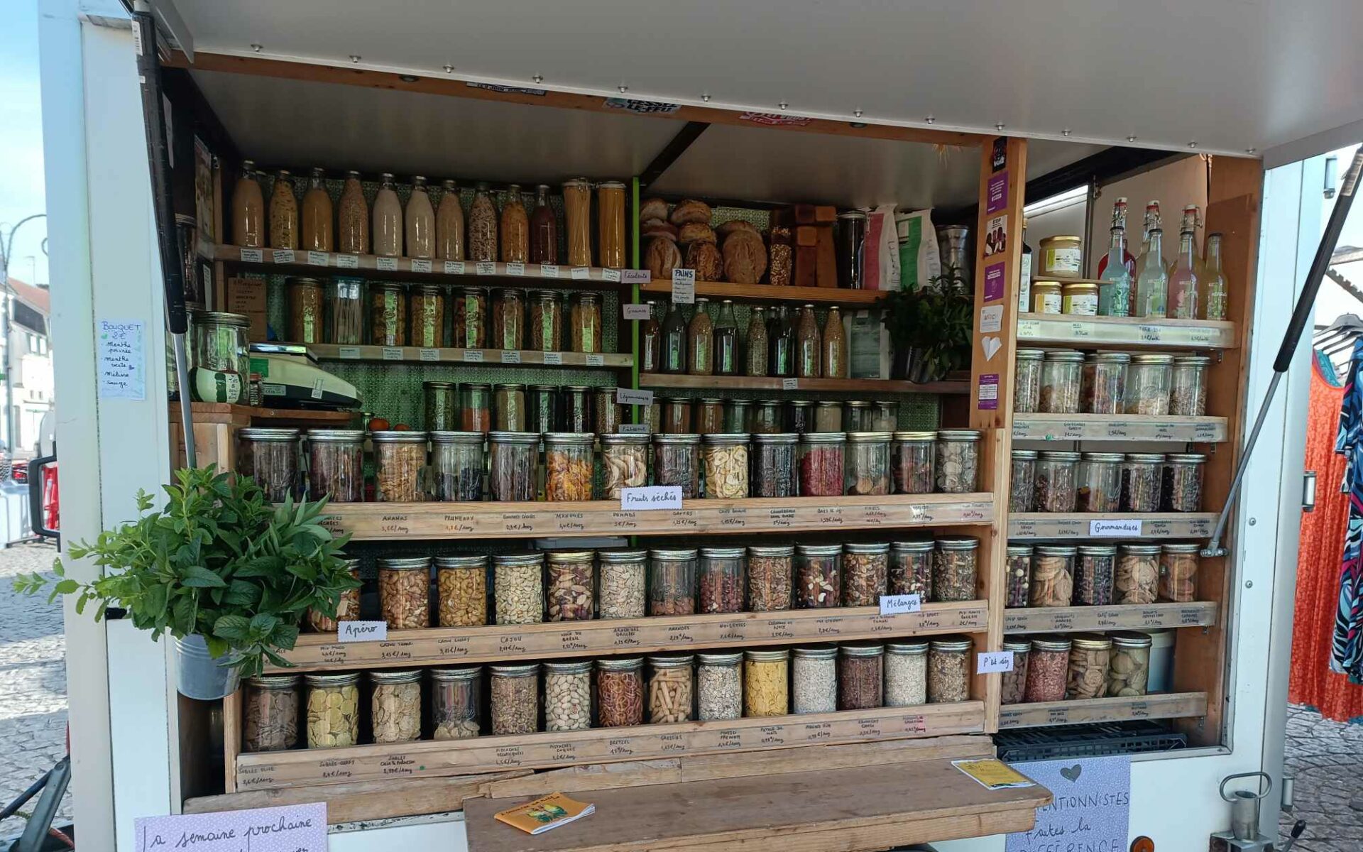 Vroum Vroum Vrac - L'épicerie fine, vrac & mobile